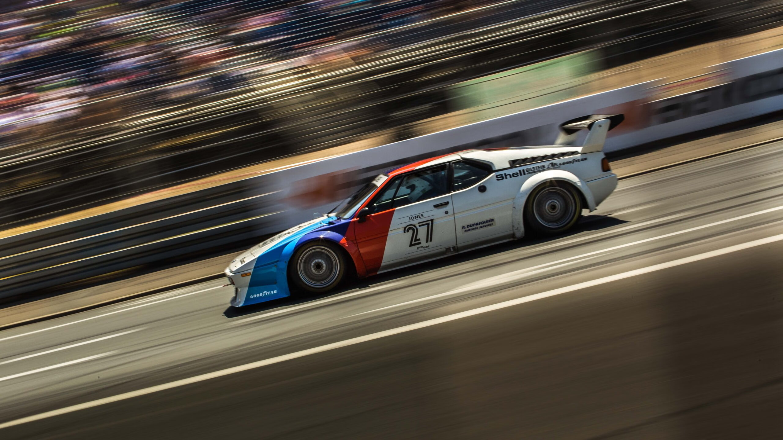 体育智能穿戴设备对运动表现的影响分析，智能穿戴设备的目的是什么