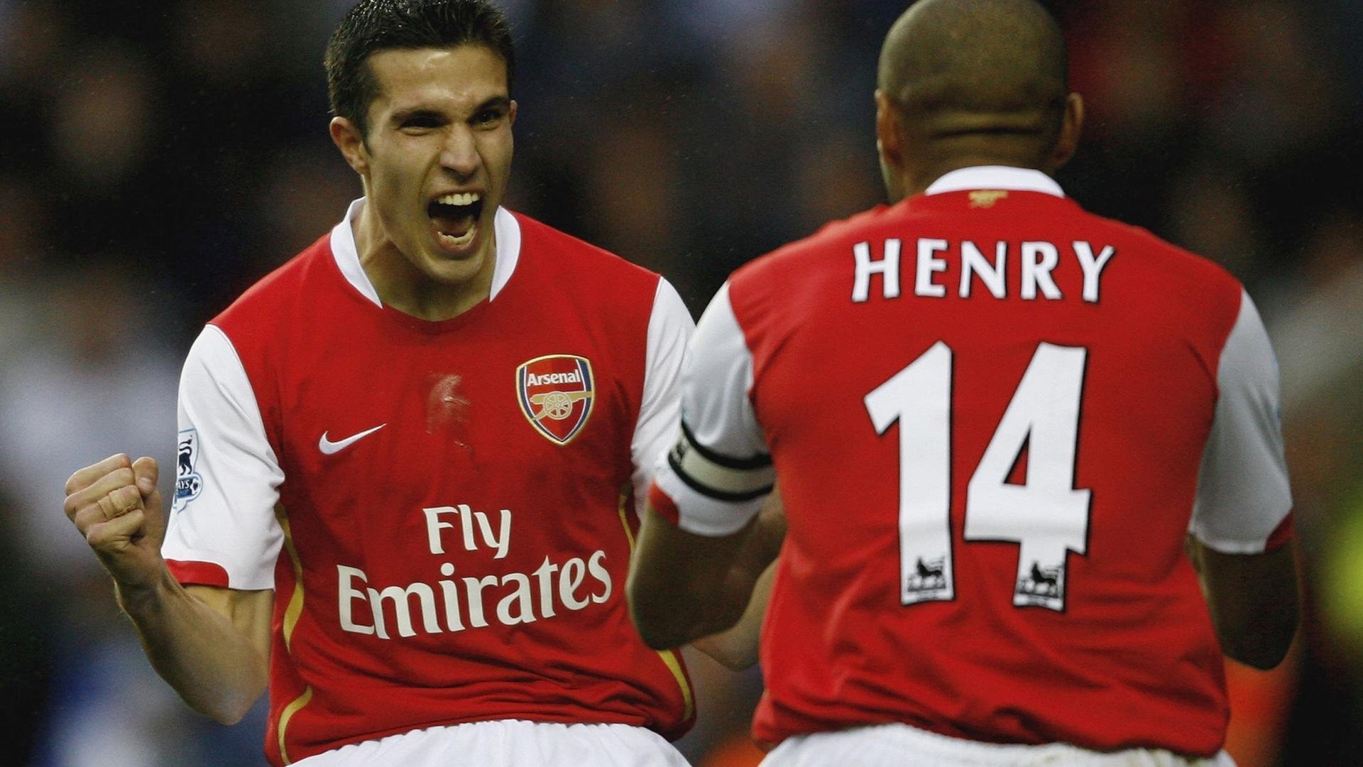 欧冠小组赛：本菲卡末轮点球不进致命翻车 小组第一拱手让给拜仁